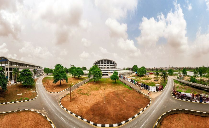 Crossing Nigeria Into Cameroun